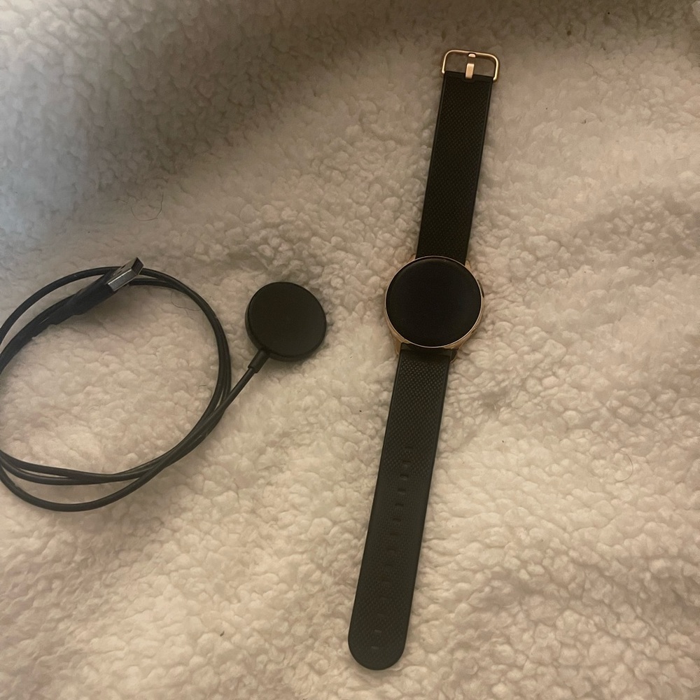 ***ITEM IS SOLD***Samsung Gear Active smartwatch